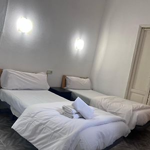 Budget Kamer met Twee Aparte Bedden